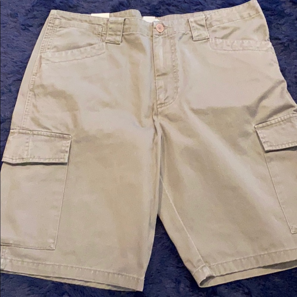 ~Calvin Klein~ Gray Cargo Shorts